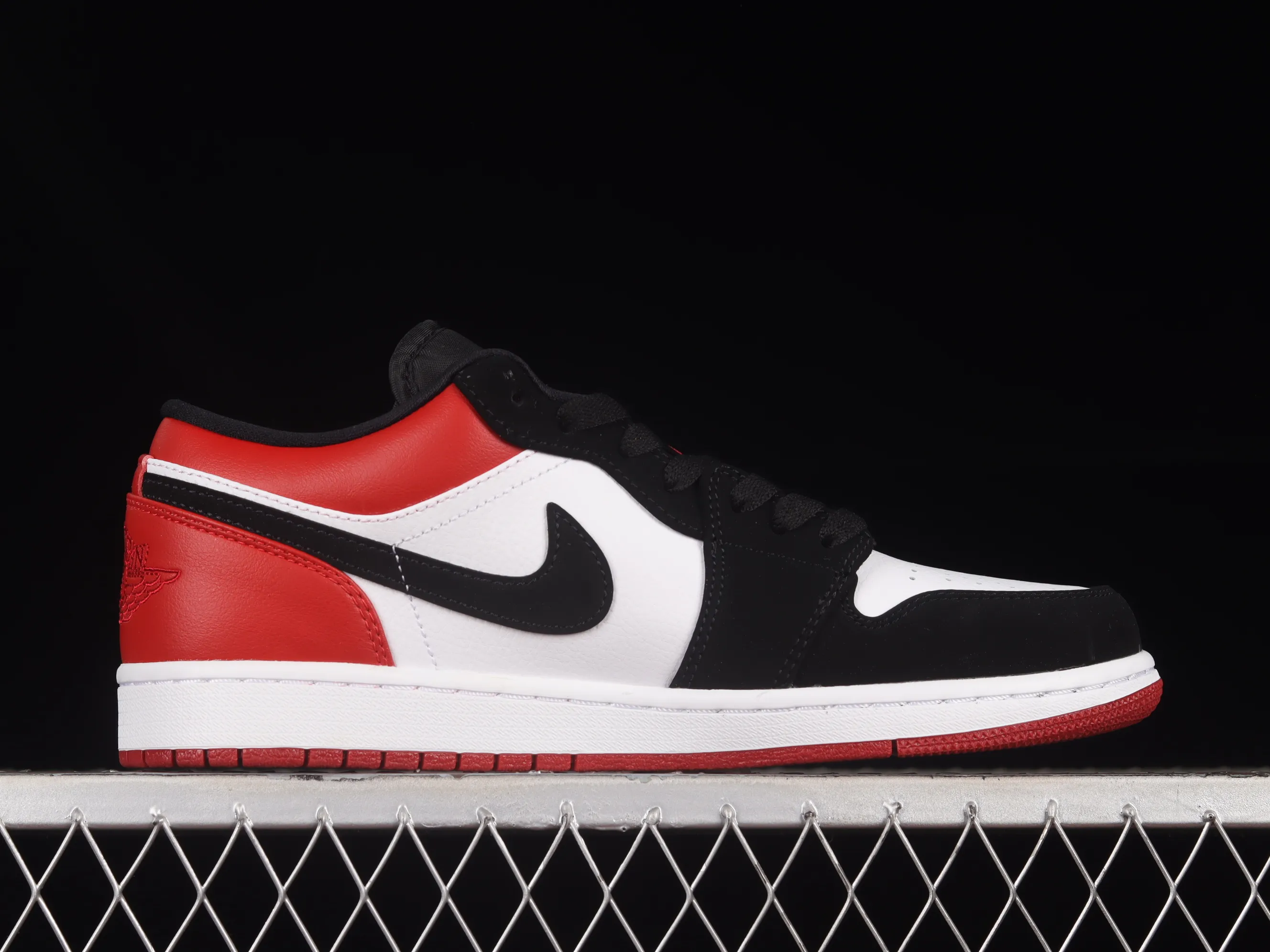 All categories Air Jordan Jordan series basketball shoes Air Jordan 1 Low G version pure original Air Jordan 1 Low AJ1 Joe 1 black toe low-top basketball shoes 553558-116